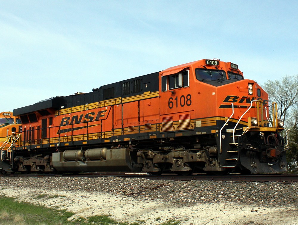 BNSF 6108